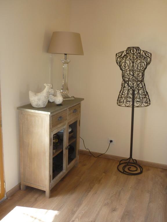 La Fontaine Des Noyers Villa แซงต์-ซาตูร์แน็ง-ดัปต์ ห้อง รูปภาพ
